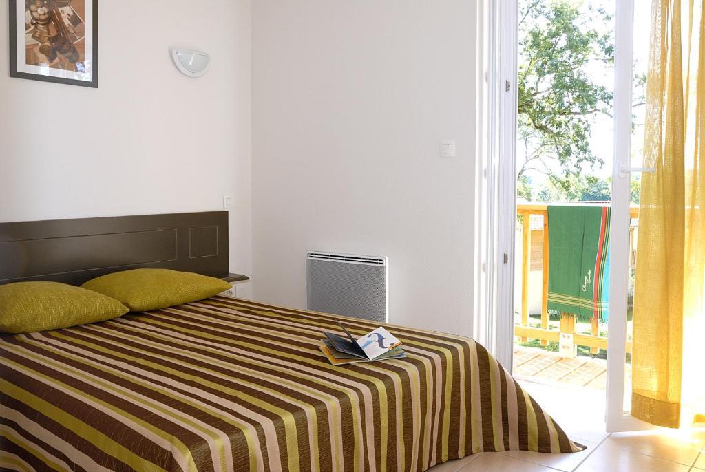 Madame Vacances - Residence Du Golf D'Armagnac Eauze Bilik gambar