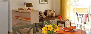 Madame Vacances - Residence Du Golf D'Armagnac Eauze Luaran gambar